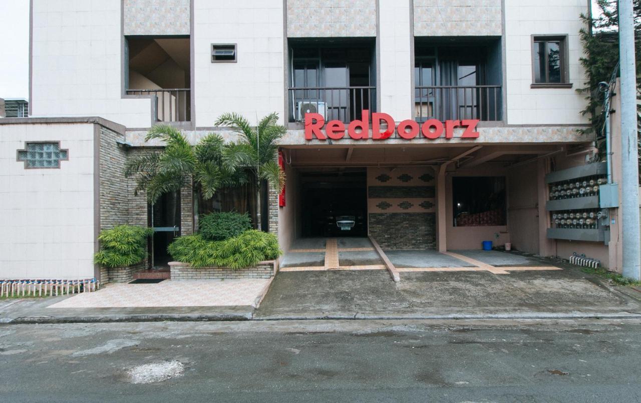 Reddoorz Plus At Canley Residential Pasig City Esterno foto