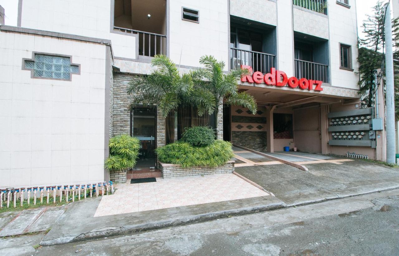 Reddoorz Plus At Canley Residential Pasig City Esterno foto