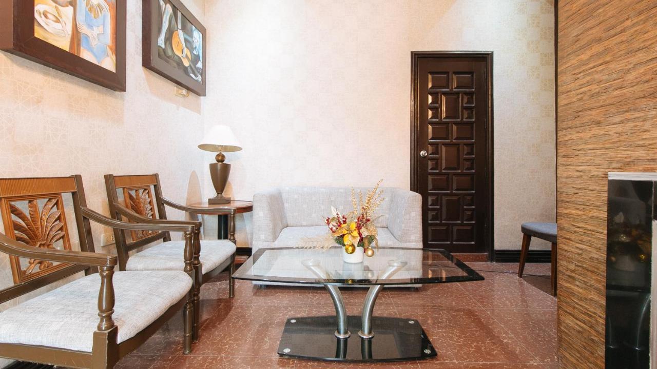 Reddoorz Plus At Canley Residential Pasig City Esterno foto