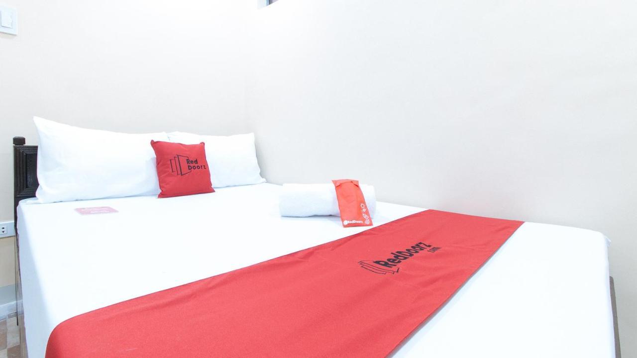 Reddoorz Plus At Canley Residential Pasig City Esterno foto