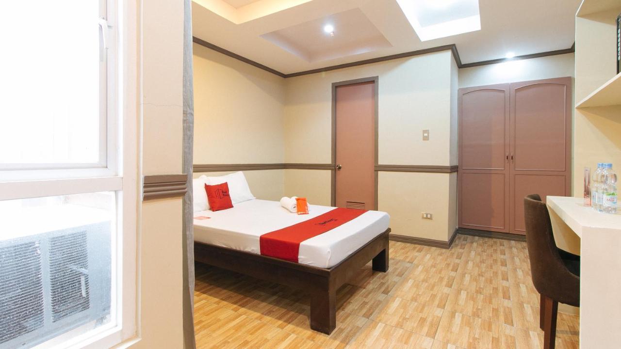 Reddoorz Plus At Canley Residential Pasig City Esterno foto